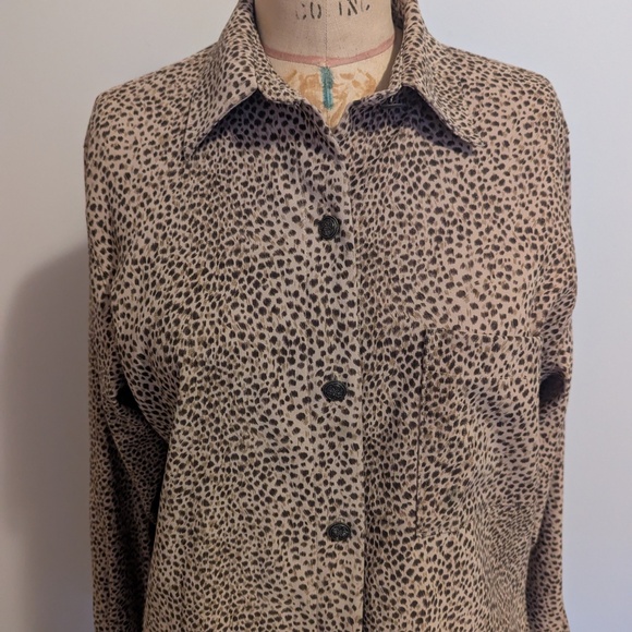 90's Leopard button down - Picture 2 of 9